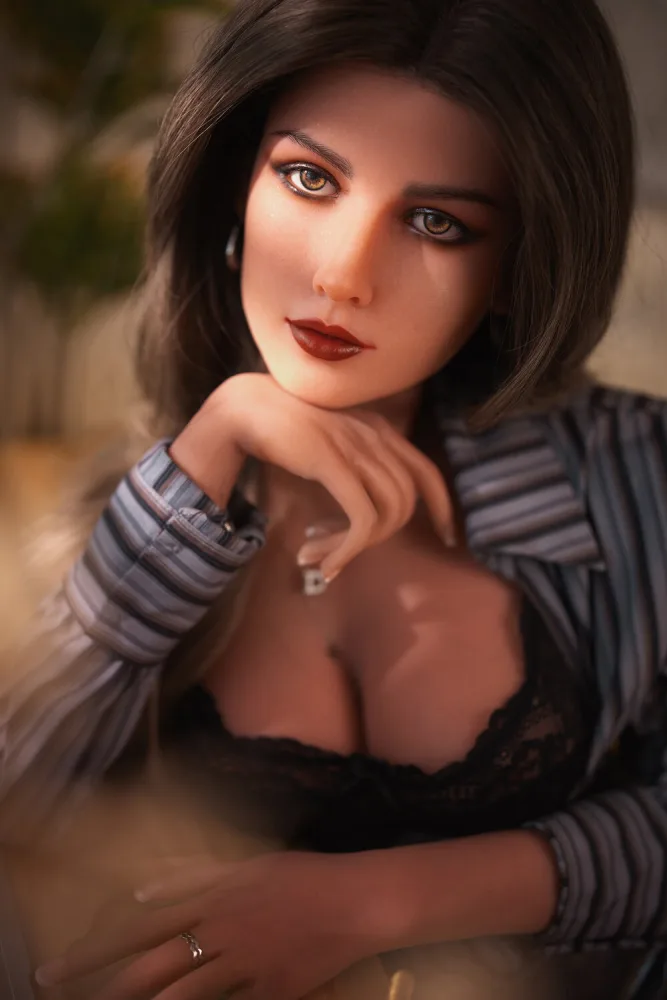 166cm/5ft5 C-cup Silicone Head Sex Doll – Phyllis Bernal view 8