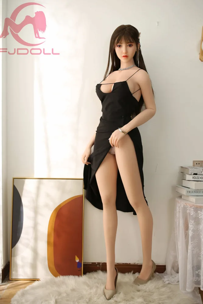 168cm/5ft6 E-cup Silicone Sex Doll – Tina view 7