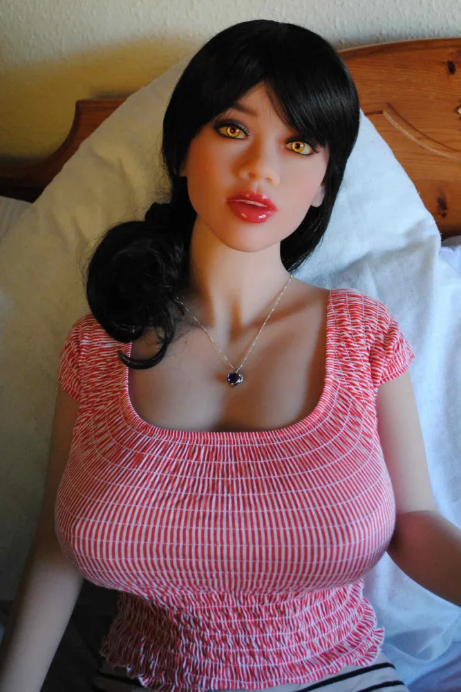 156cm/5ft1 H-cup TPE Sex Doll – Rihana view 6
