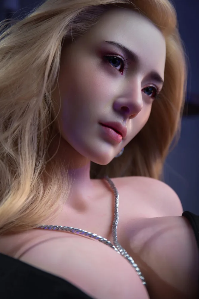 161cm/5ft3 E-cup Silicone Head Sex Doll – Elma view 5