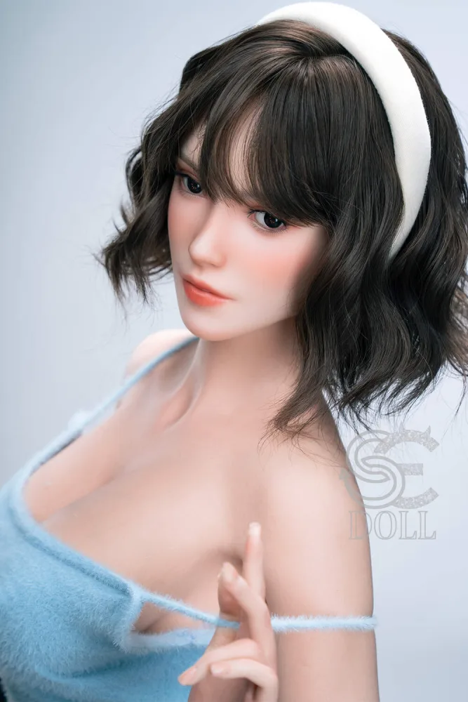 T161cm/5ft3 E-cup Silicone Sex Doll – Sylvia.A (Real Skin Texture Version) view 5