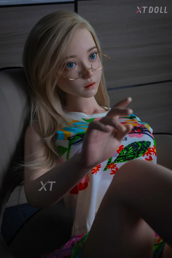 157cm/5ft2 D-cup Silicone Sex Doll – Lin view 5