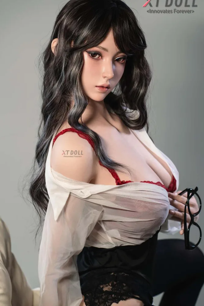 165cm/5ft5 E-cup Silicone Sex Doll – Lucy view 5