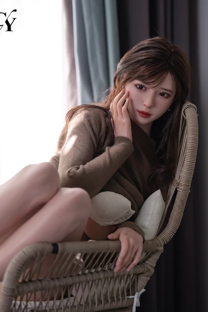 168cm/5ft6 F-cup Silicone Head Sex Doll – Una view 5