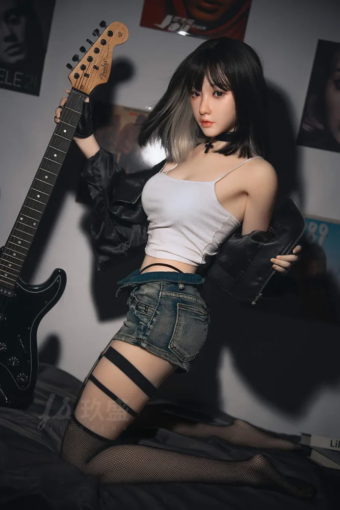 148cm/4ft10 B-cup Silicone Head Sex Doll – Betty view 6