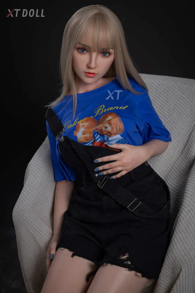 164cm/5ft5 C-cup Silicone Sex Doll – Lisa view 7