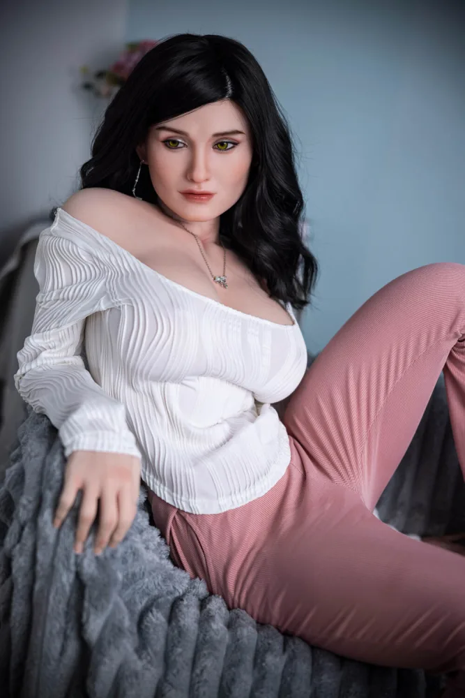 170cm/5ft7 D-cup Silicone Head Sex Doll – Han Yuluo view 5