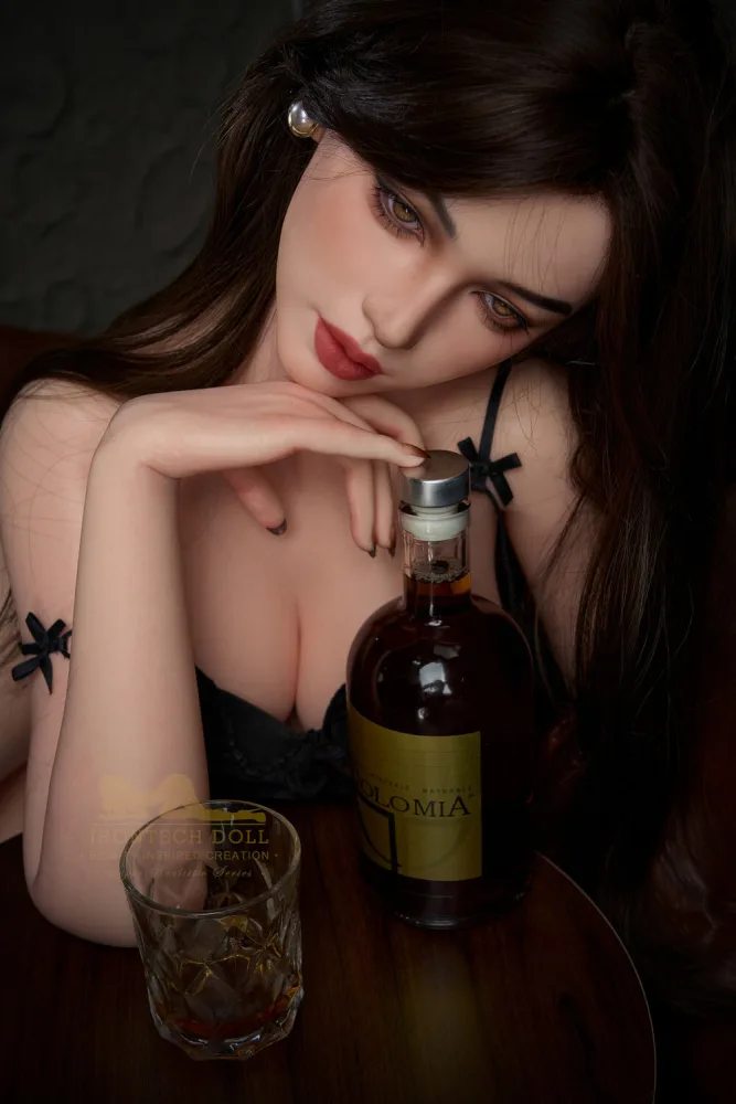 166cm/5ft5 C-cup Silicone Sex Doll – Lexi view 2