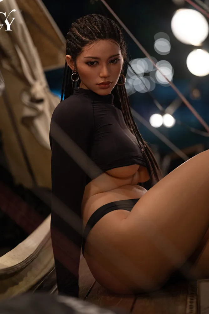 170cm/5ft7 D-cup Silicone Head Sex Doll – Amber view 6