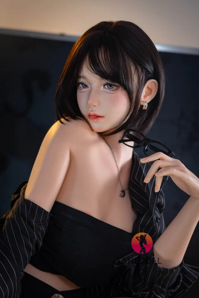 152cm/4ft12 A-cup Silicone Head Sex Doll – Jiang Xiaoli view 2