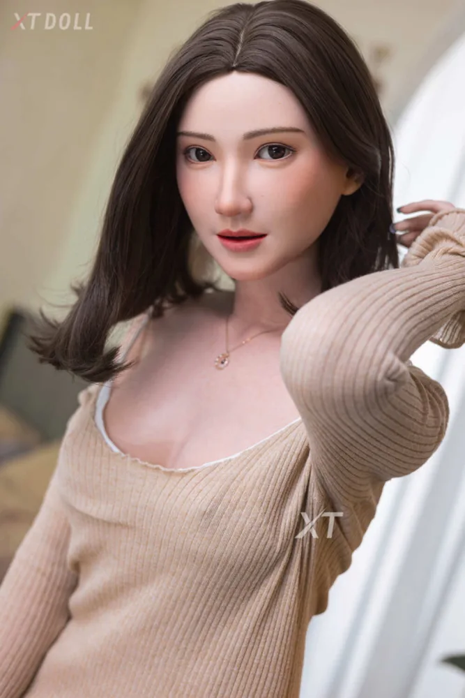 164cm/5ft5 C-cup Silicone Sex Doll – Charlie view 6