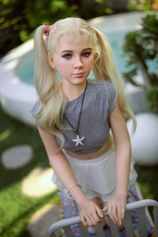 150cm/4ft11 A-cup Silicone Sex Doll – Head S22