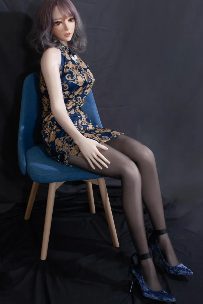 165cm/5ft5 Silicone Sex Doll – Akimoto Mami view 4