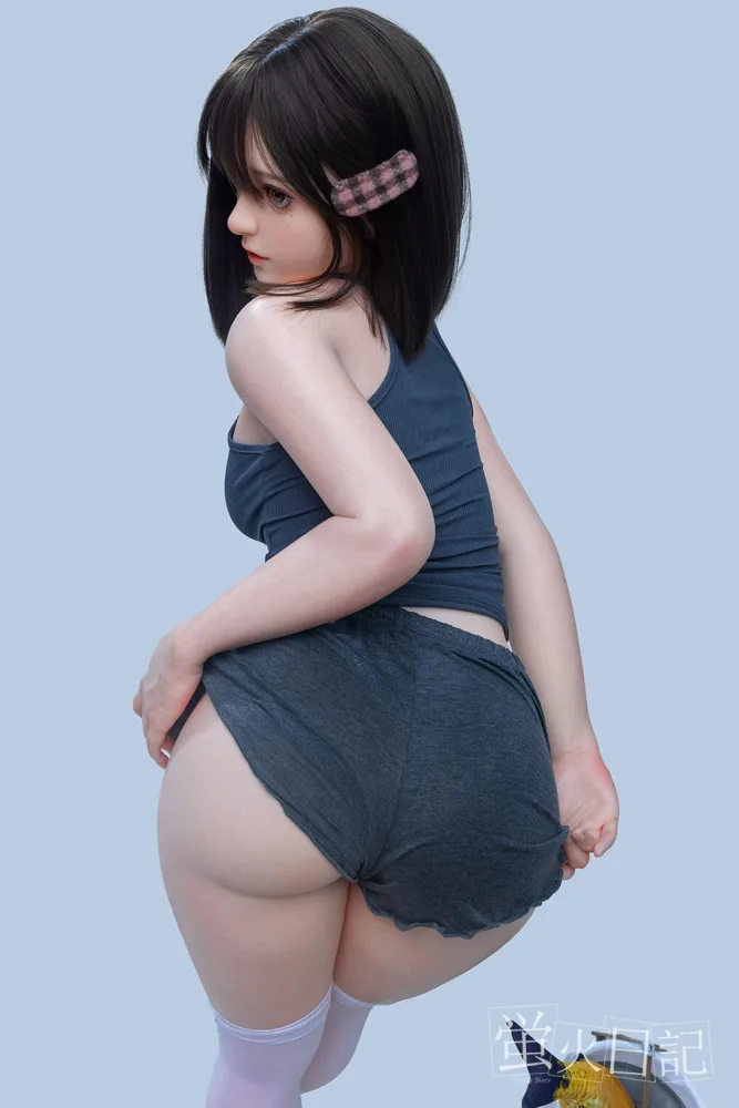 151cm/4ft11 A-cup Silicone Sex Doll – Nanako view 5