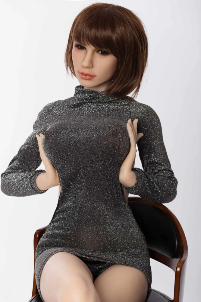 165cm/5ft5 G-cup Silicone Sex Doll – Gladys view 3
