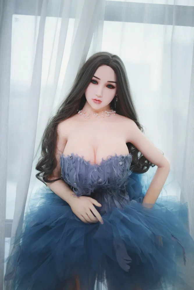 170cm/5ft7 H-cup TPE Sex Doll – Lisa Attlee view 6