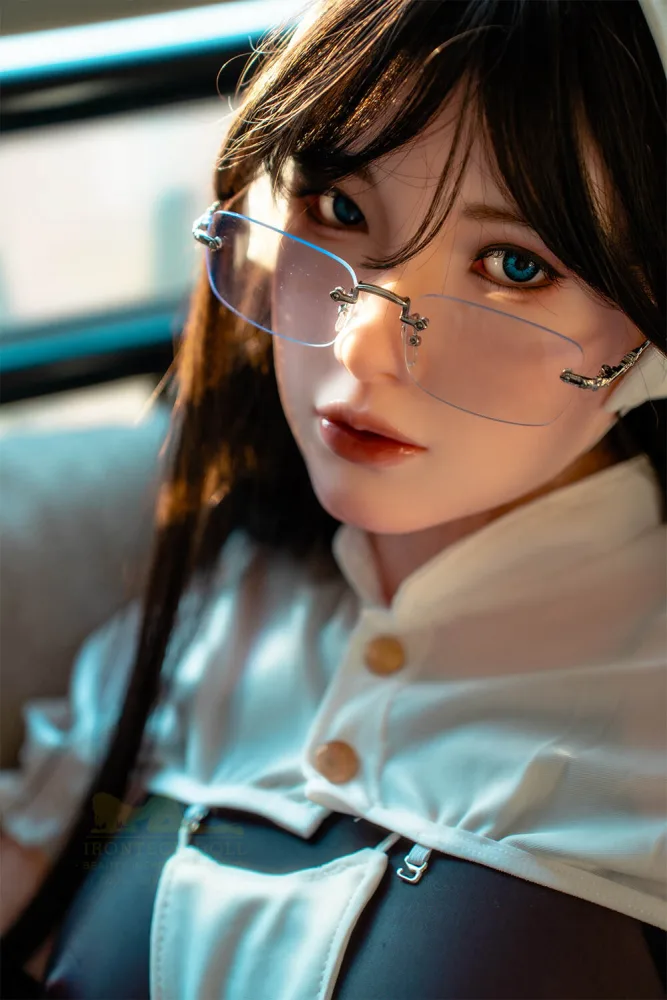 162cm/5ft4 Minus A-cup Silicone Sex Doll – Yeona view 2