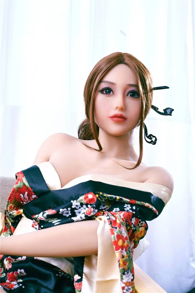 159cm/5ft2 G-cup TPE Sex Doll – Leila view 6