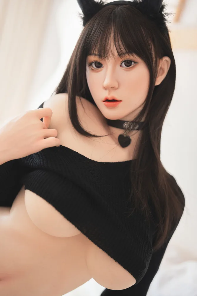 158cm/5ft2 F-cup Silicone Sex Doll – Camy view 6