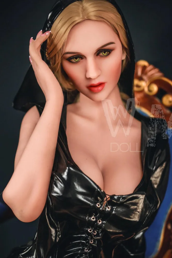 171cm/5ft7 H-cup TPE Sex Doll – Anne view 4