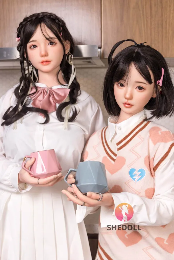 150cm/4ft11 B-cup Silicone Head Sex Doll – Yuanyuan view 4