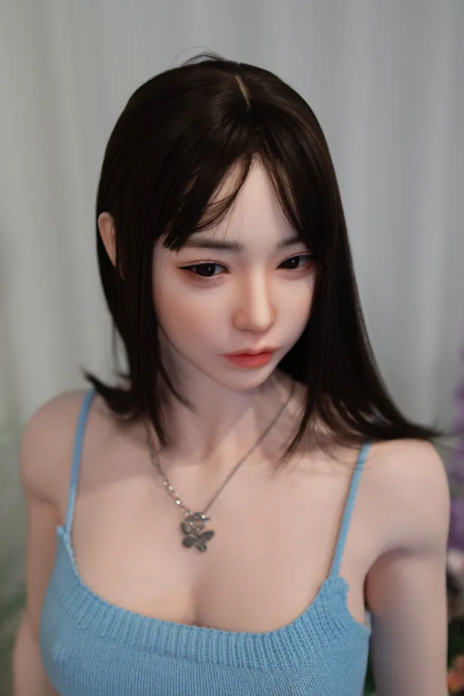 162cm/5ft4 C-cup Silicone Sex Doll – Kawasaki Yumi view 4