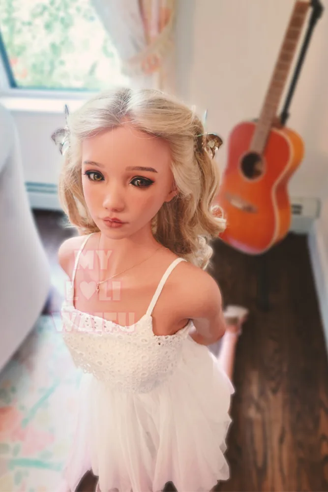 148cm/4ft10 B-cup Silicone Sex Doll – Tina view 5