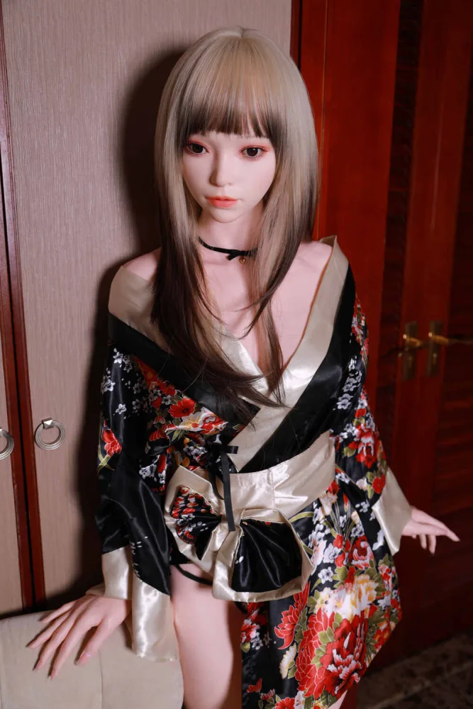 162cm/5ft4 C-cup Silicone Sex Doll –  Silina