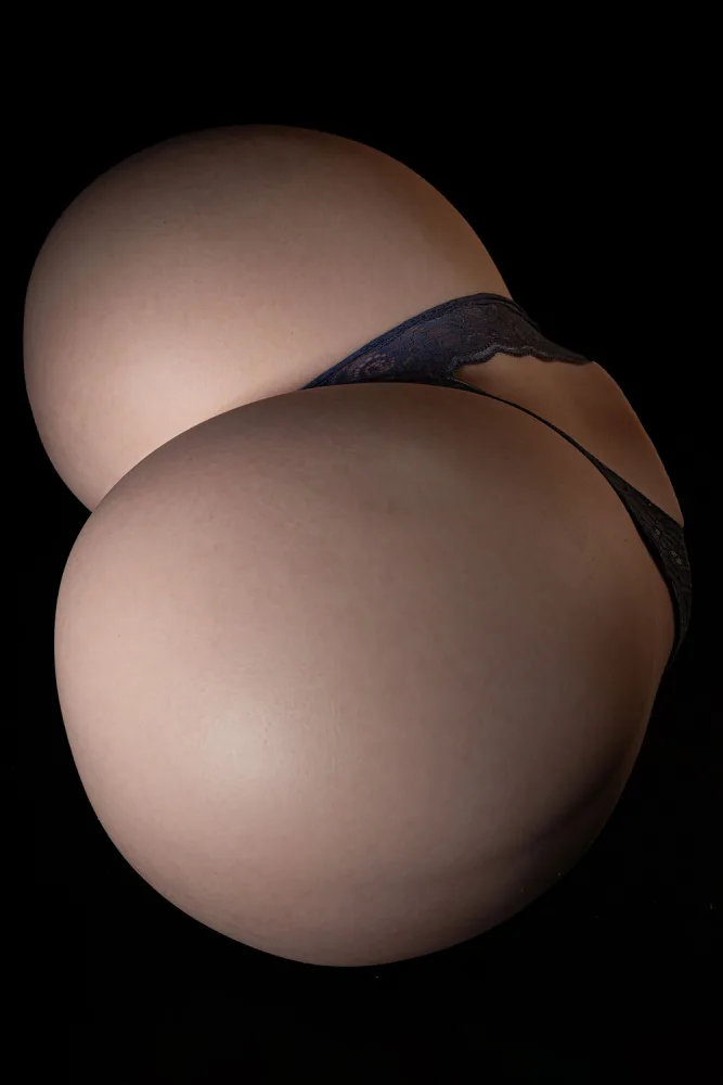 84.92LB Bubble Butt Big Booty Silicone Sex Doll – Mia (US, CA, EU & AU ONLY) view 1