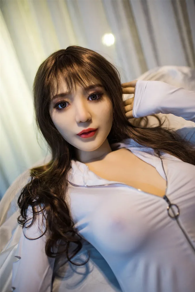 170cm/5ft7 G-cup TPE Sex Doll – Mallory view 3