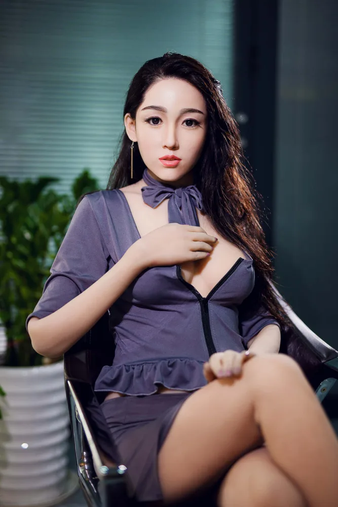 168cm/5ft6 C-cup Silicone Head Sex Doll – Kelly Nell view 2