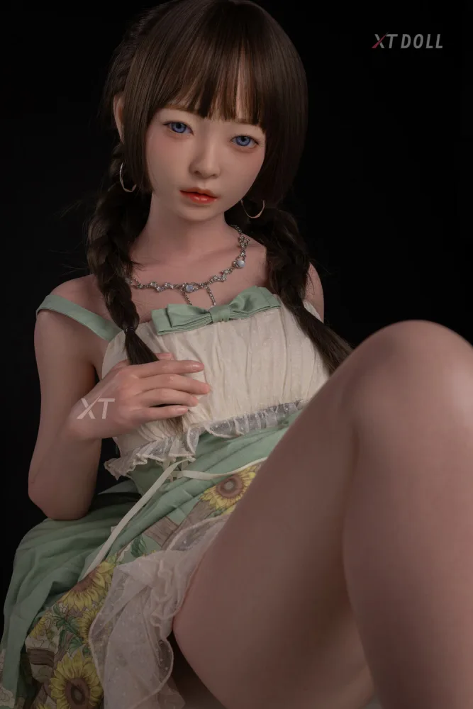 150cm/4ft11 D-cup Silicone Sex Doll – Lydia view 7