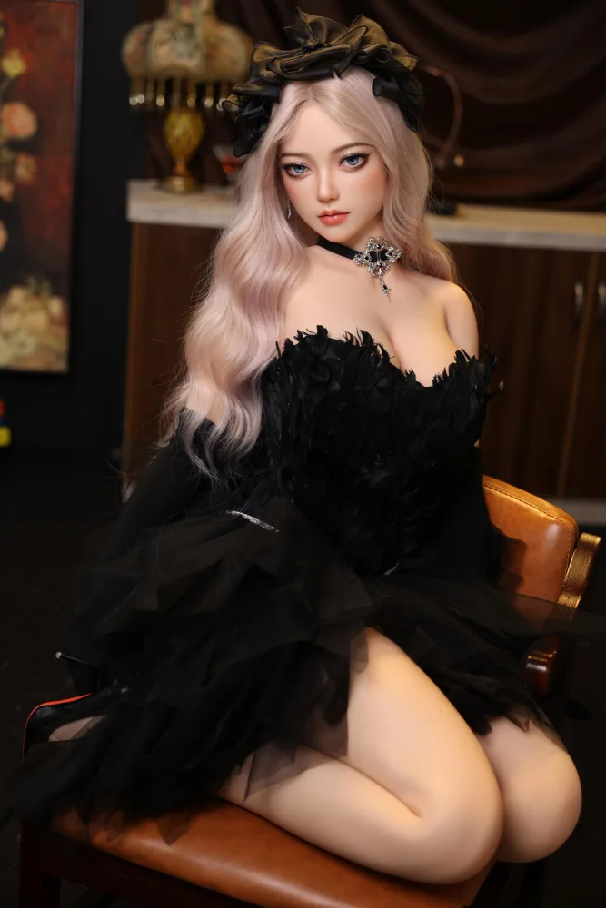 163cm/5ft4 F-cup Silicone Sex Doll – Ruoxi view 4