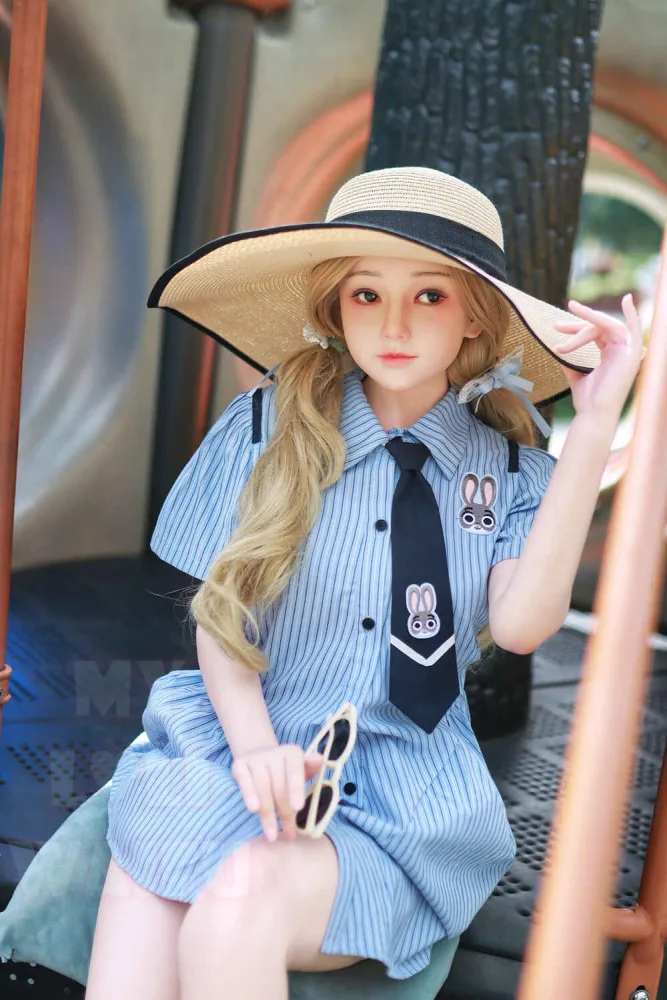 148cm/4ft10 B-cup Silicone Head Sex Doll – Hatsuka view 1