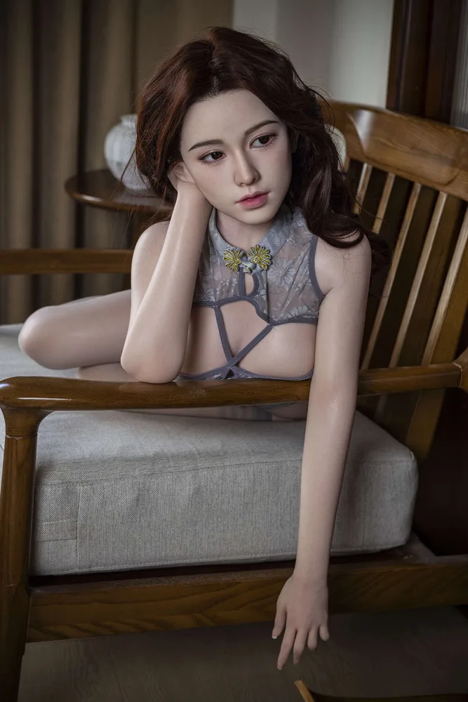 151cm/4ft11 B-cup Silicone Head Sex Doll – Nina view 8