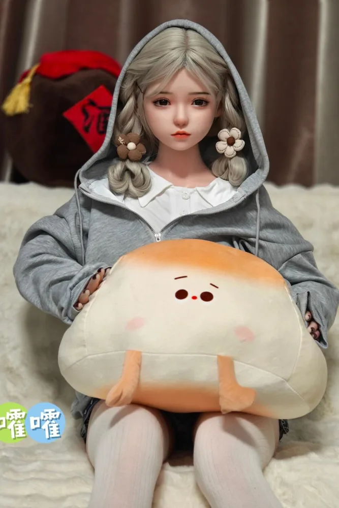 148cm/4ft10 C-cup Silicone Head Sex Doll – Erin view 8