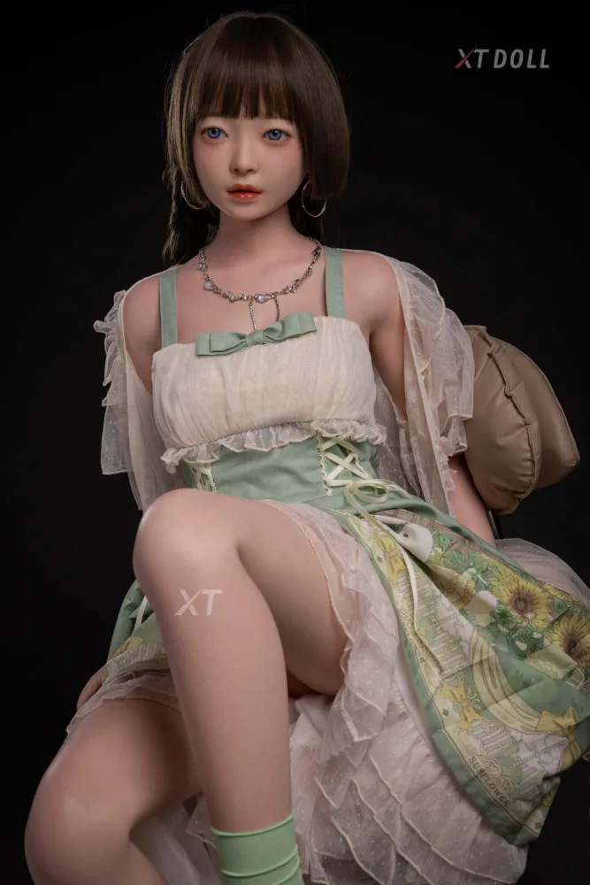 150cm/4ft11 D-cup Silicone Sex Doll – Lydia view 8