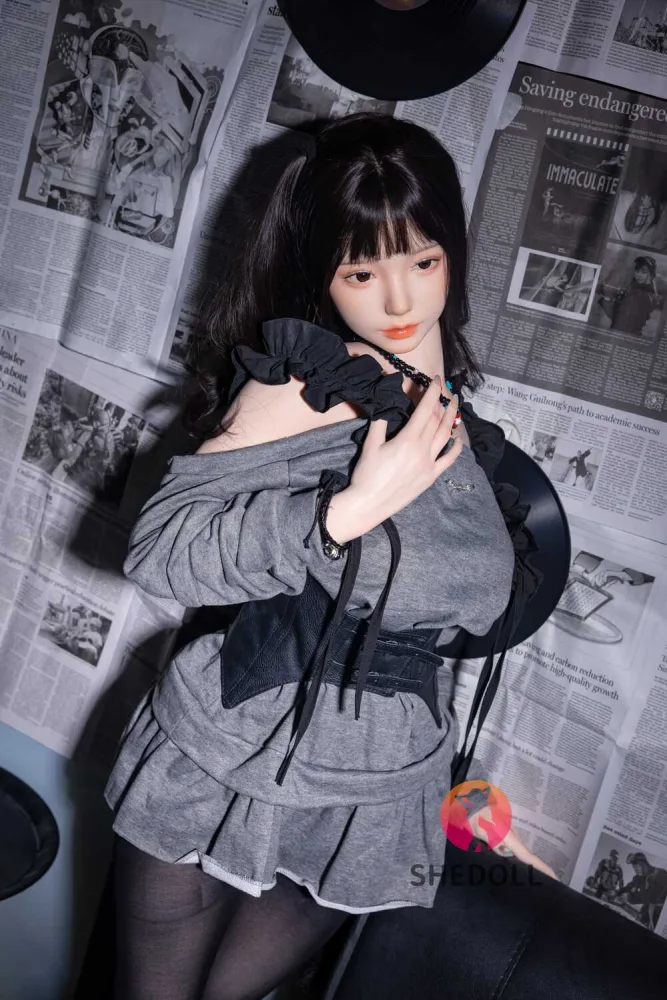 168cm/5ft6 D-cup Silicone Head Sex Doll – Zhiyuan view 1