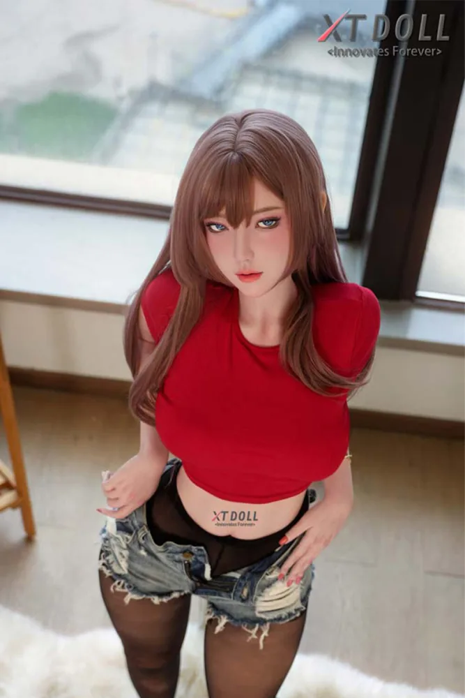 164cm/5ft5 C-cup Silicone Sex Doll – Emma view 3