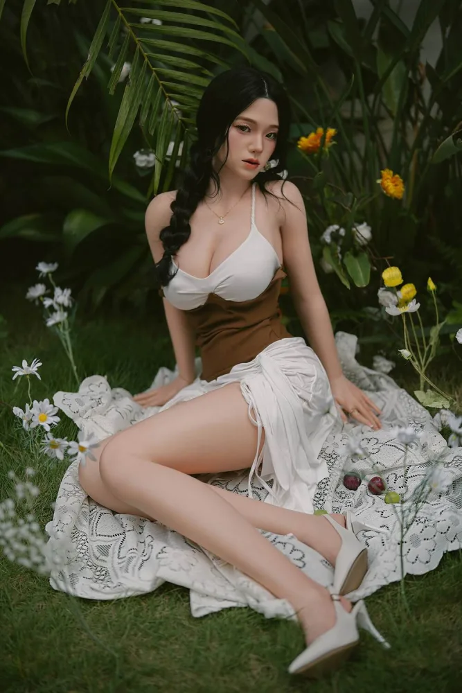 164cm/5ft5 D-cup Silicone Sex Doll – Movable Jaw Head M26 view 7