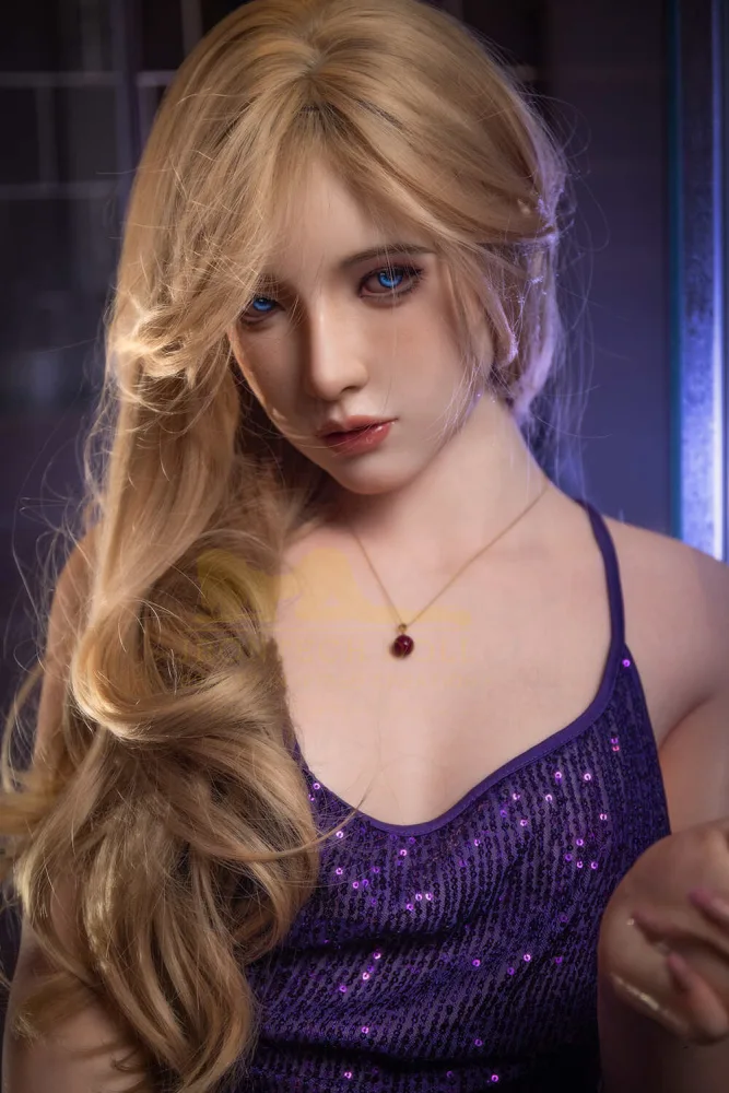 162cm/5ft4 A-cup Silicone Sex Doll – Yeona view 6