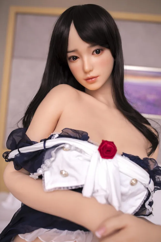 148cm/4ft10 C-cup Silicone Head Sex Doll – Chiyo view 5
