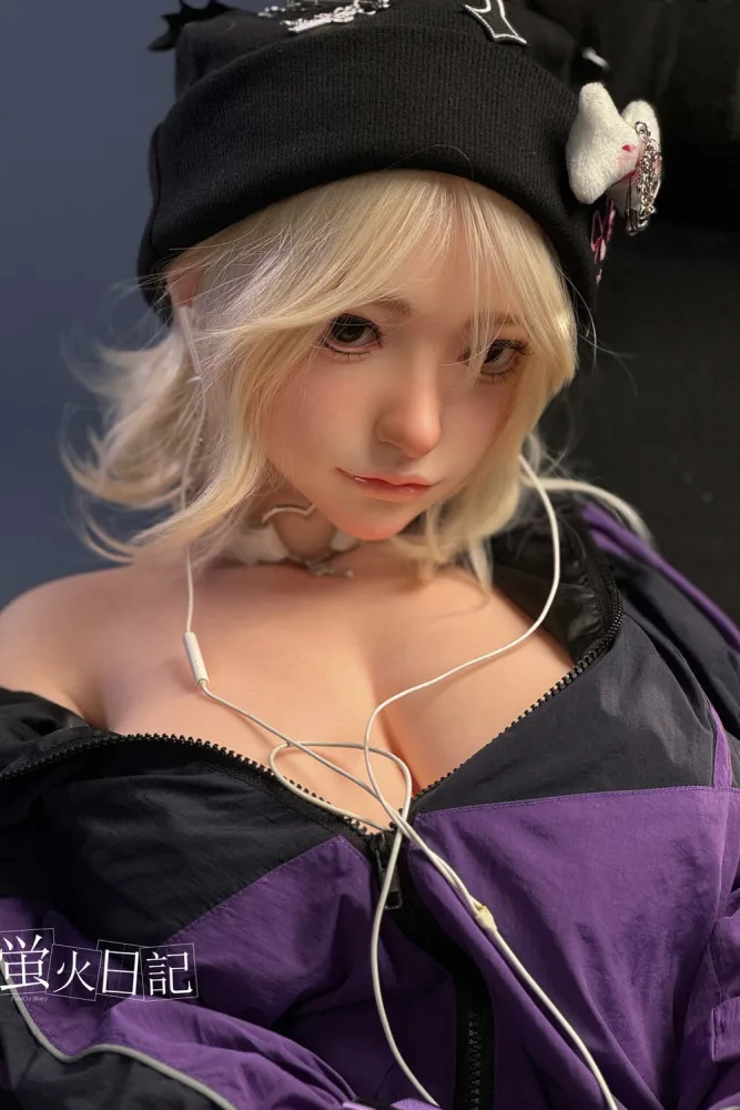 164cm/5ft5 G-cup Silicone Sex Doll – Lian view 4