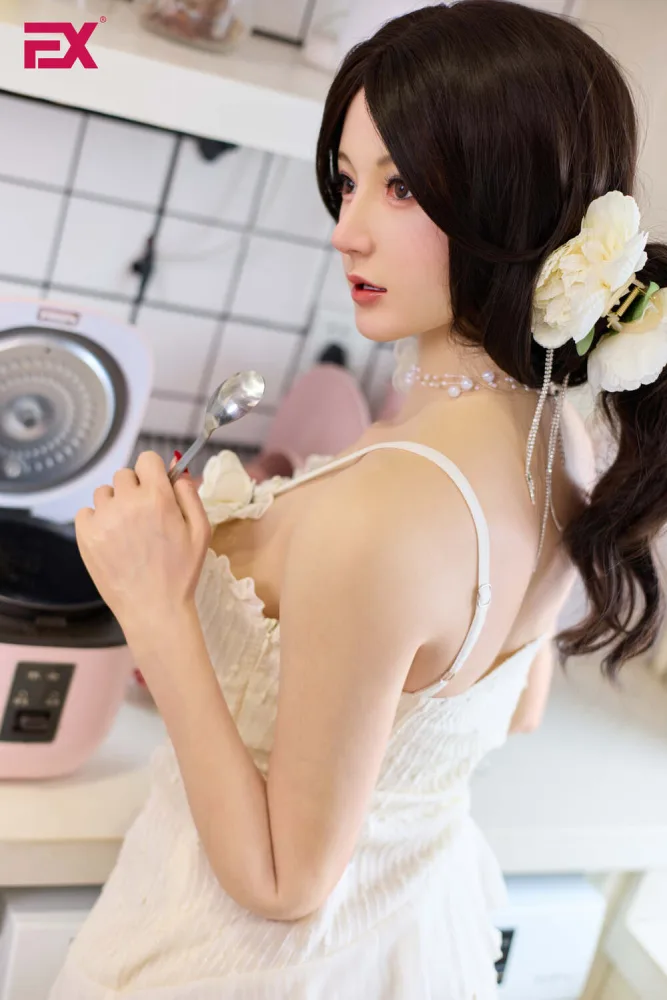 166SEVO H-cup Silicone Sex Doll – Yara view 5