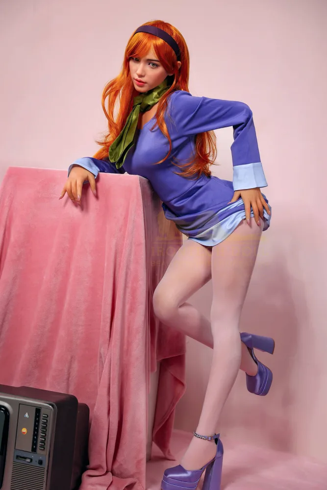 167cm/5ft6 D-cup Silicone Sex Doll – Enid Jenny view 4