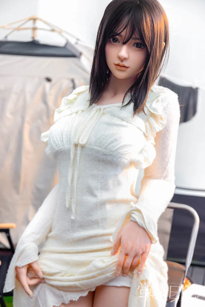 159cm/5ft3 F-cup Silicone Sex Doll – Liuli