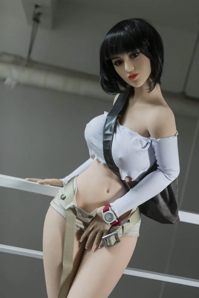 170cm/5ft7 G-cup TPE Sex Doll – Winnie view 4