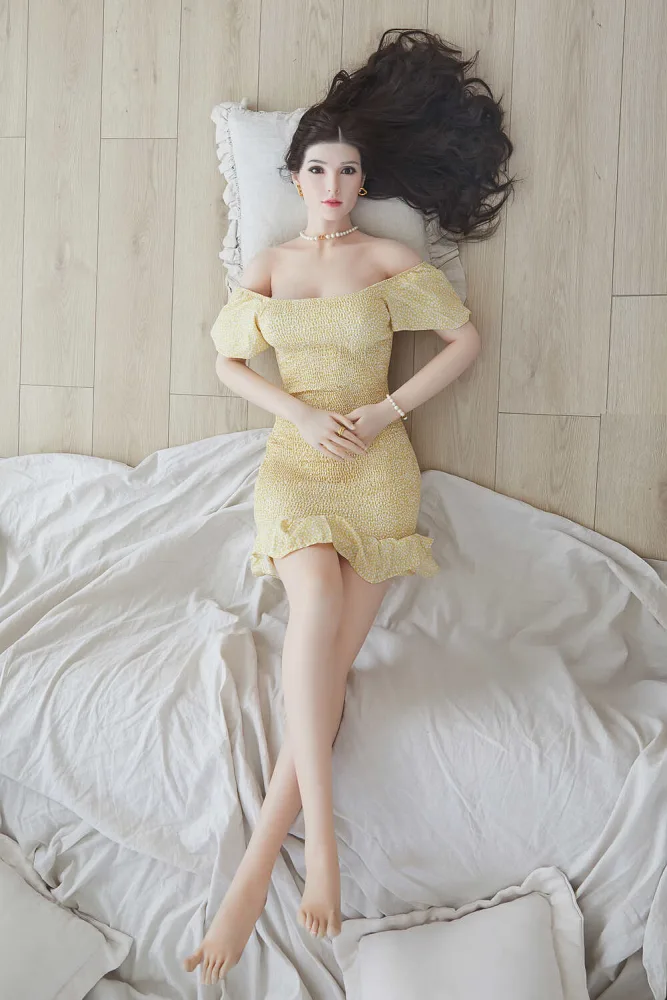 165cm/5ft5 F-cup Silicone Sex Doll – Marjorie view 3