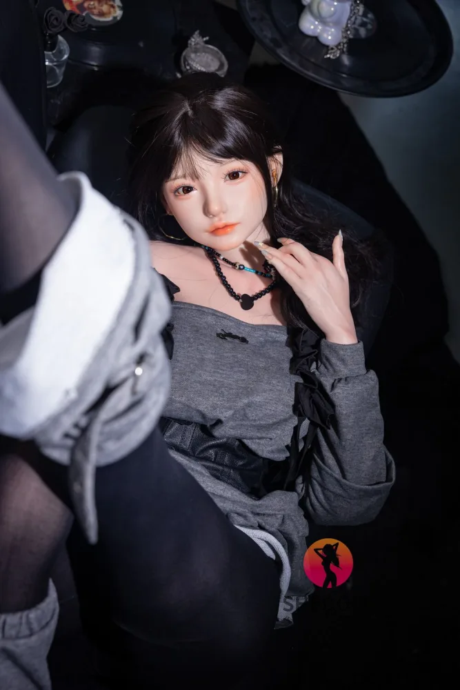 168cm/5ft6 D-cup Silicone Head Sex Doll – Zhiyuan view 7