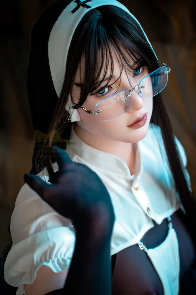 162cm/5ft4 Minus A-cup Silicone Sex Doll – Yeona view 5